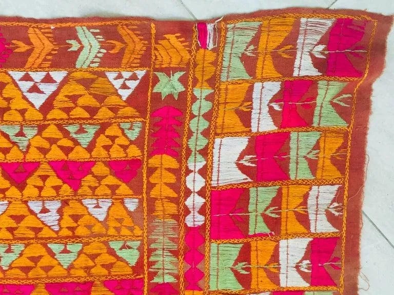 20th Century Phulkari Wedding Shawl, Silk Embroidery on Cotton - 4