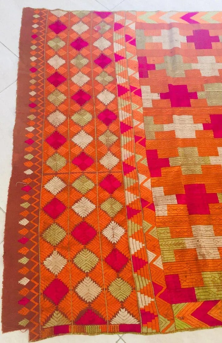 20th Century Asian Phulkari Wedding Shawl - 5