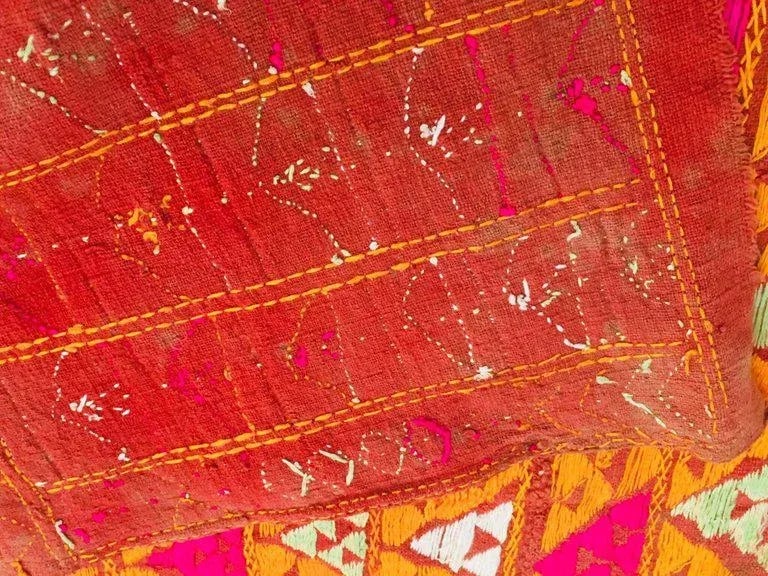 1960s Tribal Phulkari Wedding Shawl - 4