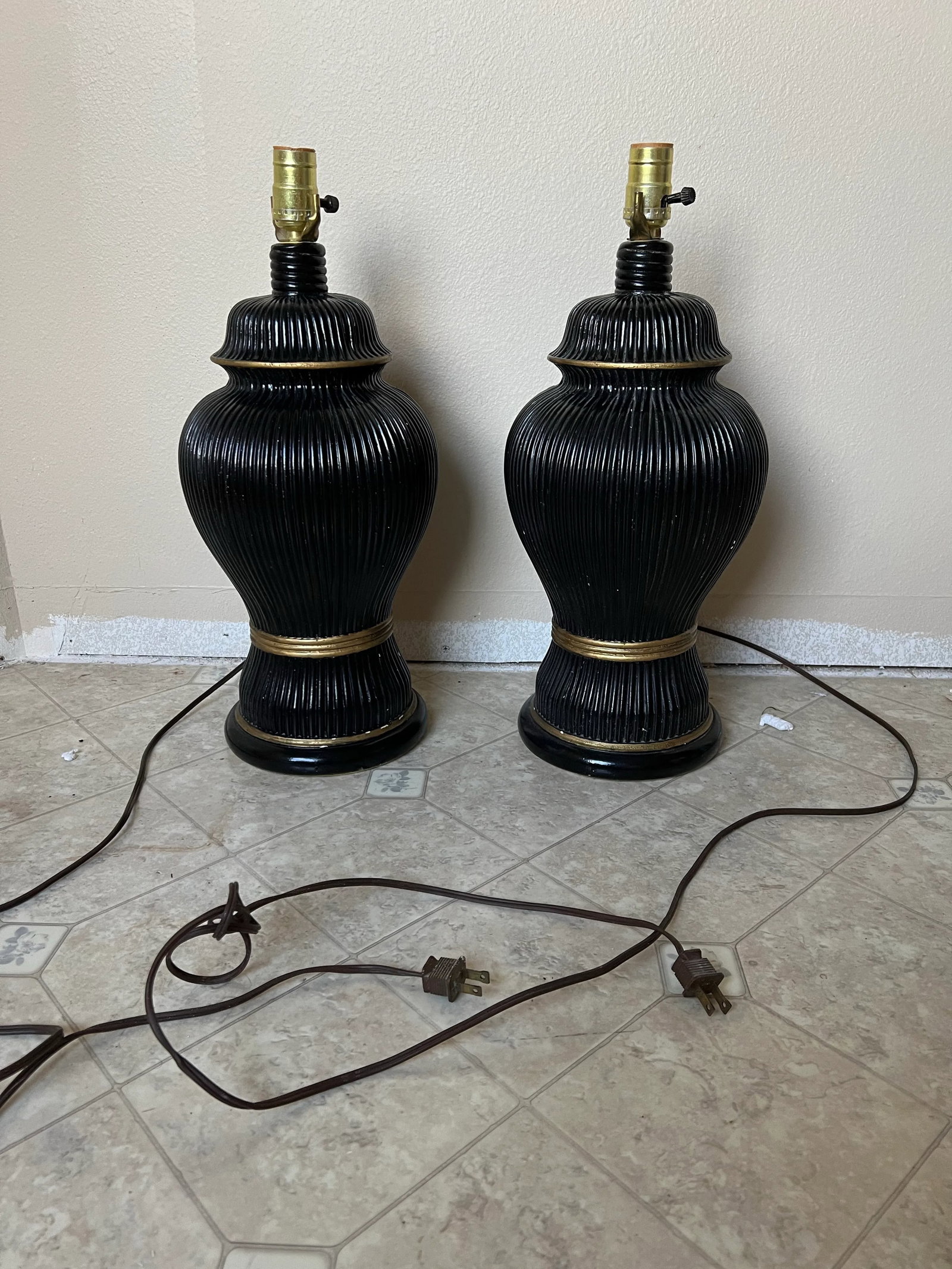 Vintage Lamps With Capiez Shell Shade - Pair - 3