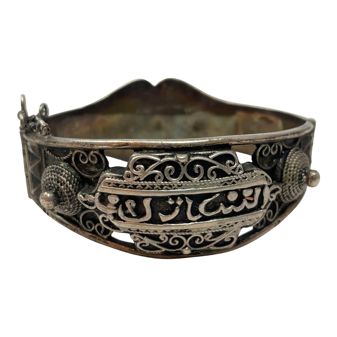 Antique Moorish North African Silver Cuff Bracelet: Antique Moorish North Africa Silver Cuff Bracelet. Antique Tunisian, Algeria or Moroccan silver cuff. In good condition, sturdy and high quality design, Maker's mark on outer edge. A well made silver 
