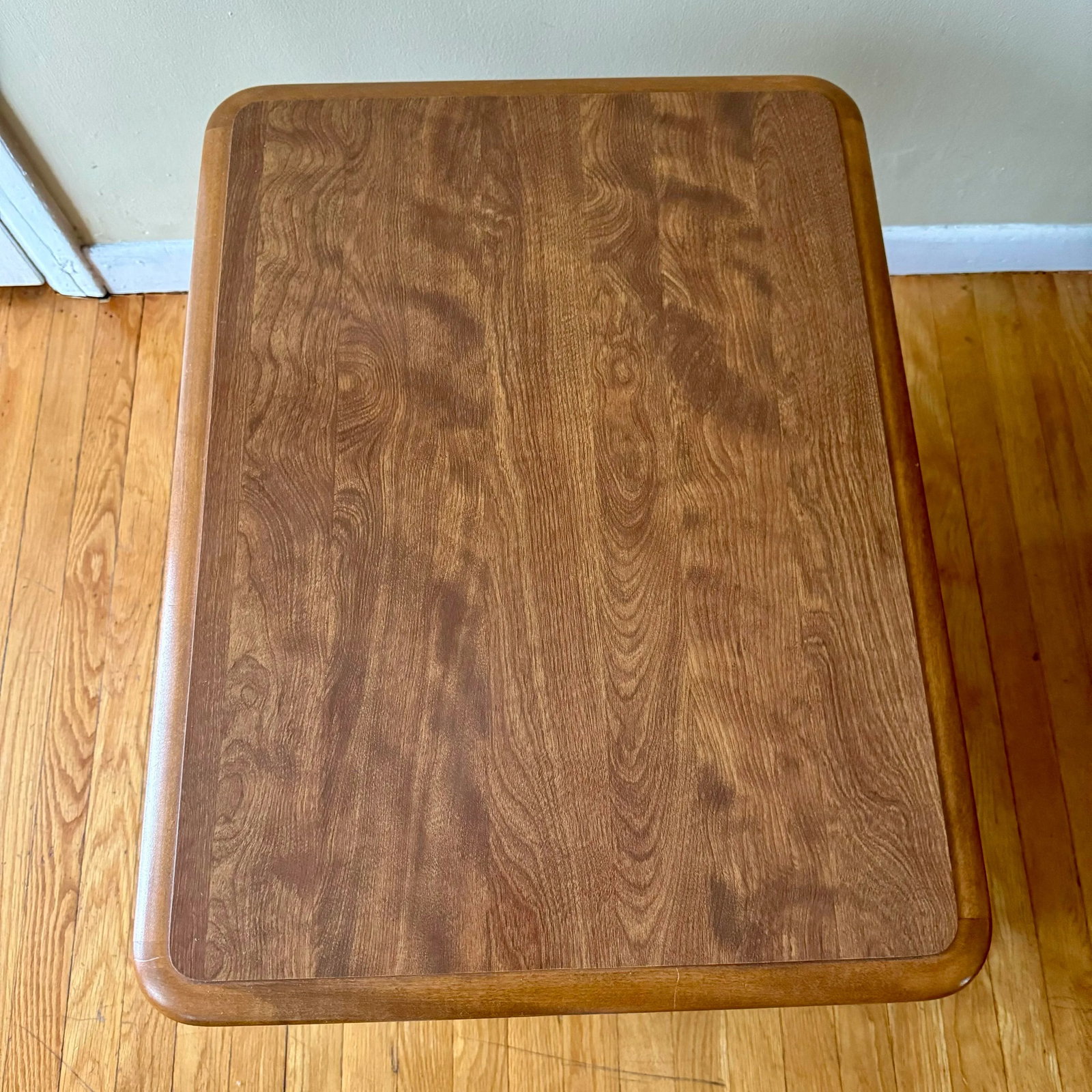 20th Century Traditional Ethan Allen Heirloom Nutmeg Maple Accent End Table - 6