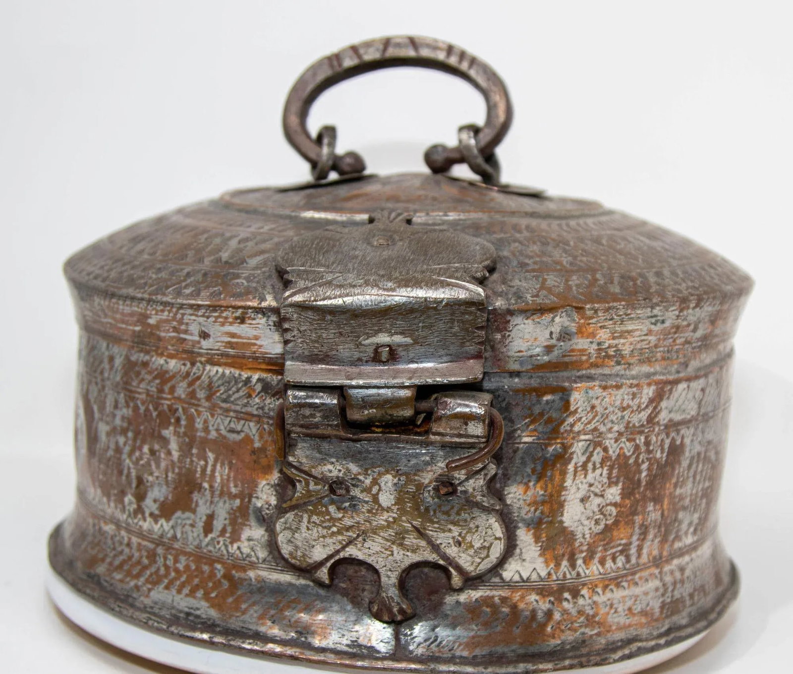 Antique South Asian Round Copper Bronze Box With Lid From India 19th C. - 9