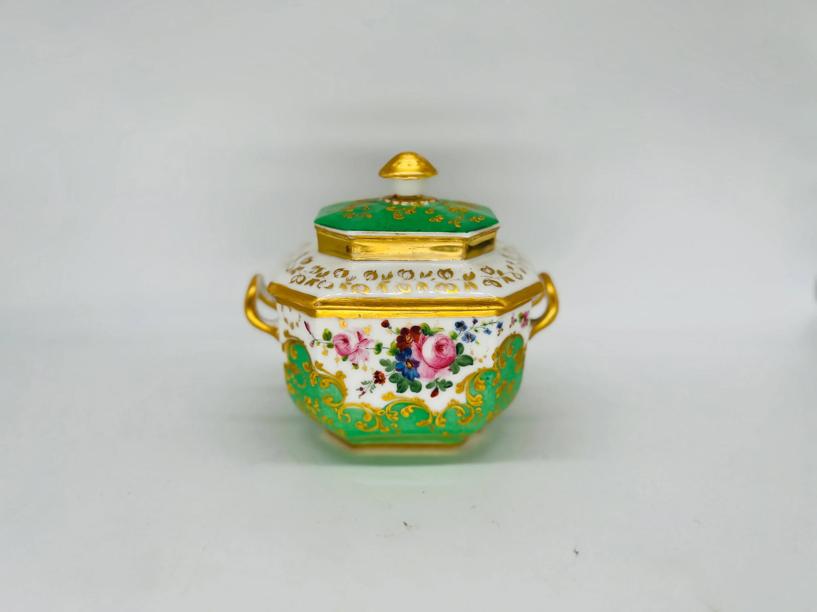 19th Century, Old Paris Porcelain Gilt & Floral Enamel Covered Sugar Bowl - 2