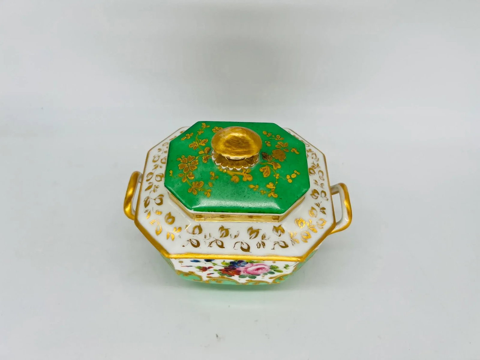 19th Century, Old Paris Porcelain Gilt & Floral Enamel Covered Sugar Bowl - 3