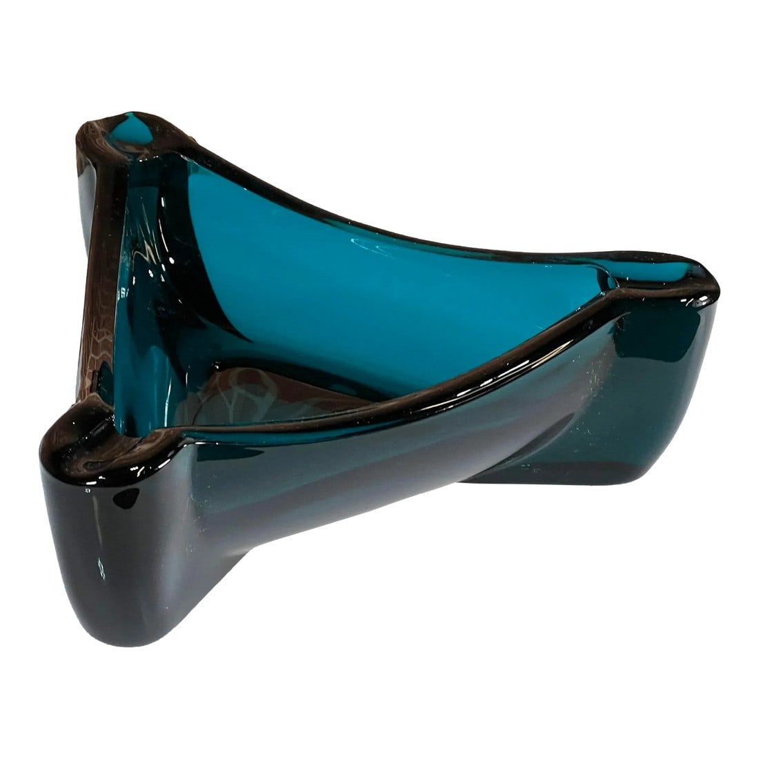 Rare Vintage Blue Viking Bluenique Triangular Cigar Ashtray: Rare vintage oversized art glass ashtray by Viking Glass, in their sought after Bluenique color! Great depth of color to this piece, really a high quality cigar ashtray! It measures 10" by 10" wide
