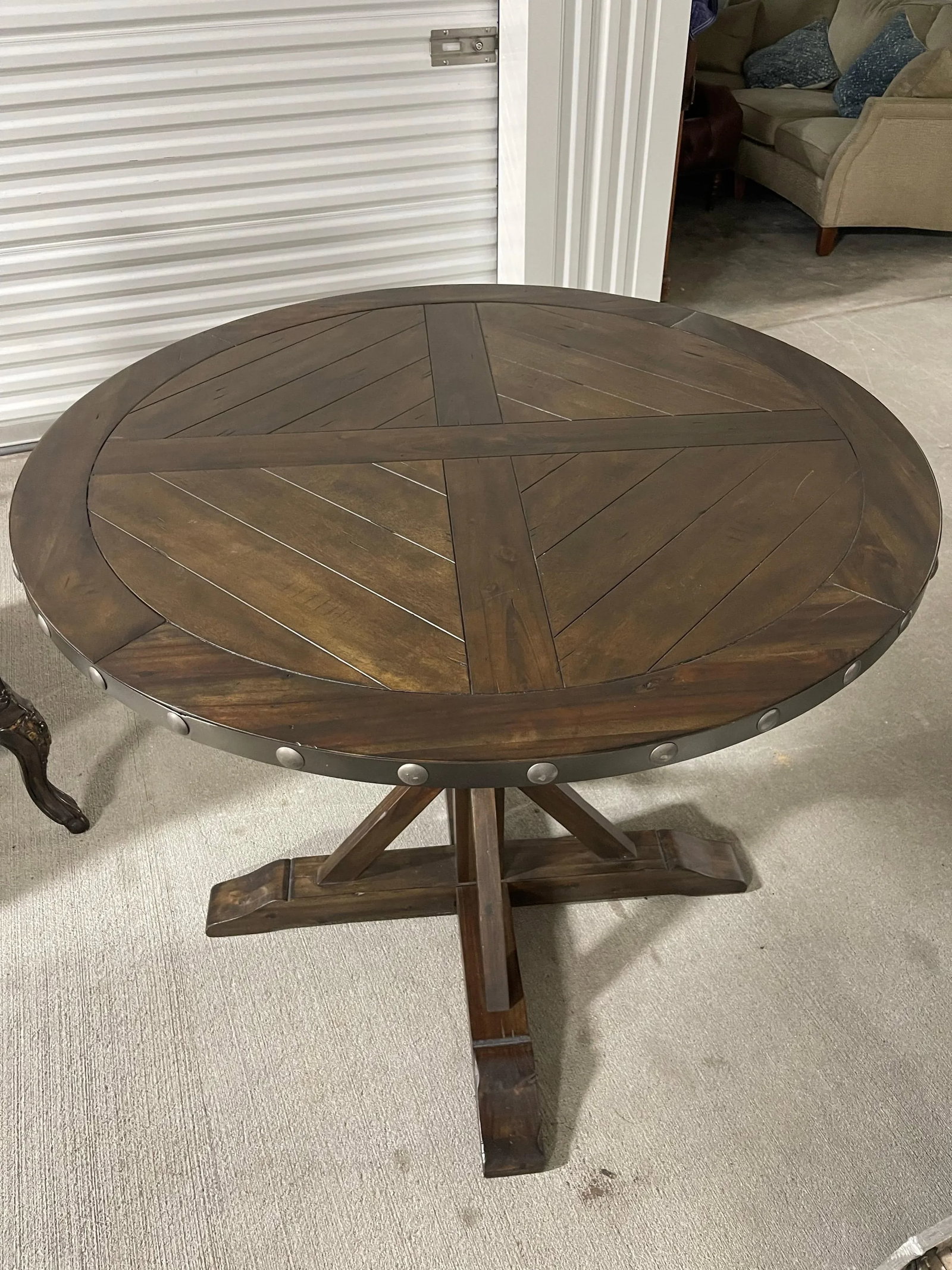 Tall Wood Round Drinks or Bar Table, 21st century - 3