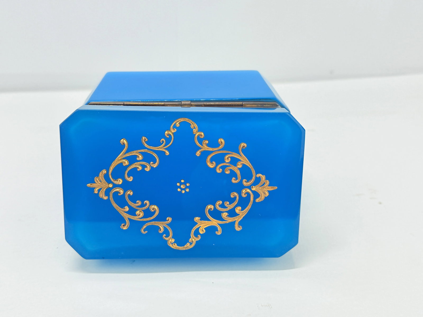 19th Century, Bohemian Barfatan or French Blue Opaline & Gilt Enameled Glass Box - 8