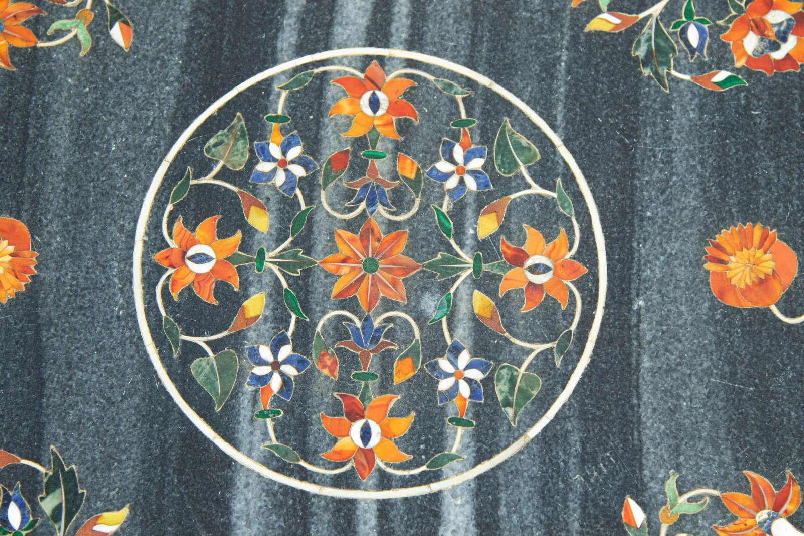 Mughal Rajasthani Black Marble Inlay Pietra Dura Table Top India - 5