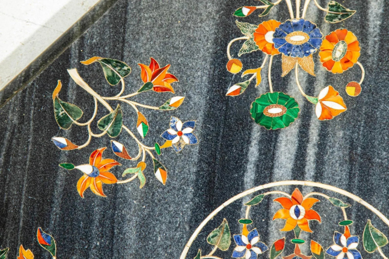 Mughal Rajasthani Black Marble Inlay Pietra Dura Table Top India - 6