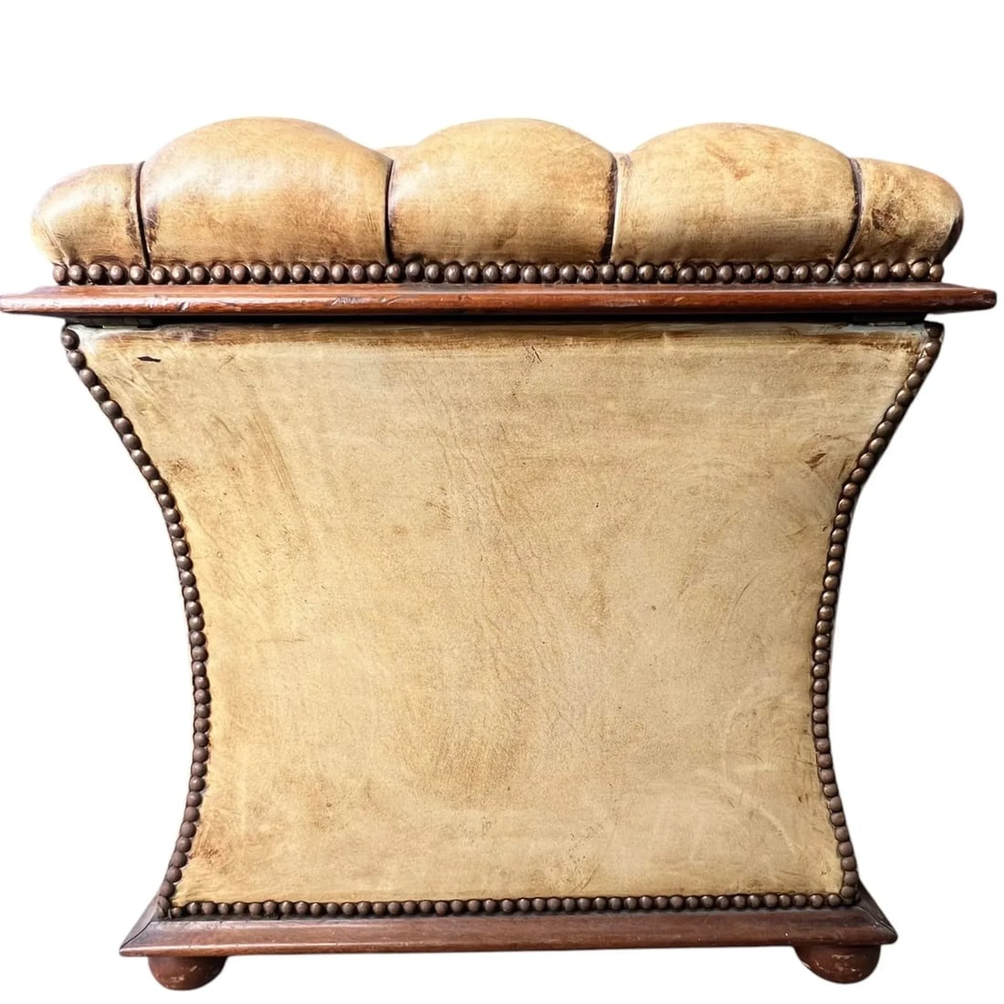 English Leather Upholstered Victorian Ottoman With Storage - 6