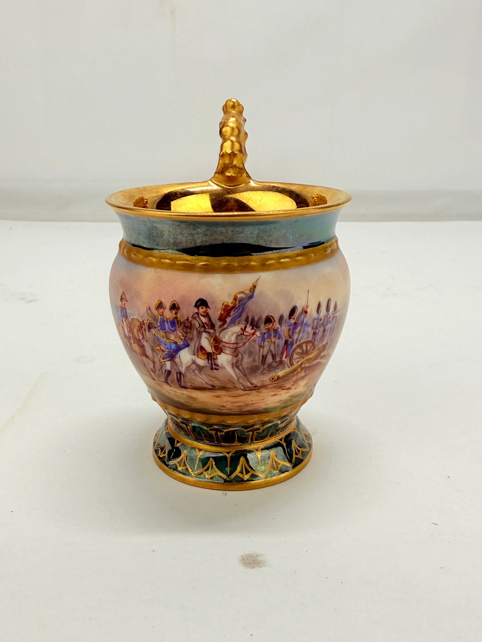 19th Century, Sevres Style "Battle of Waterloo" Porcelain Cup - Signed Desprez - 7