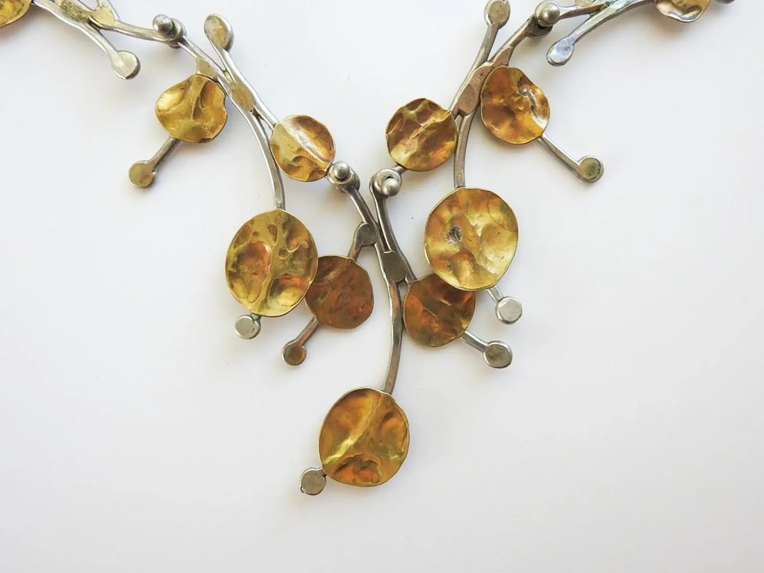 Late 20th Century Artist Made Free Form Foliate Necklace - 2
