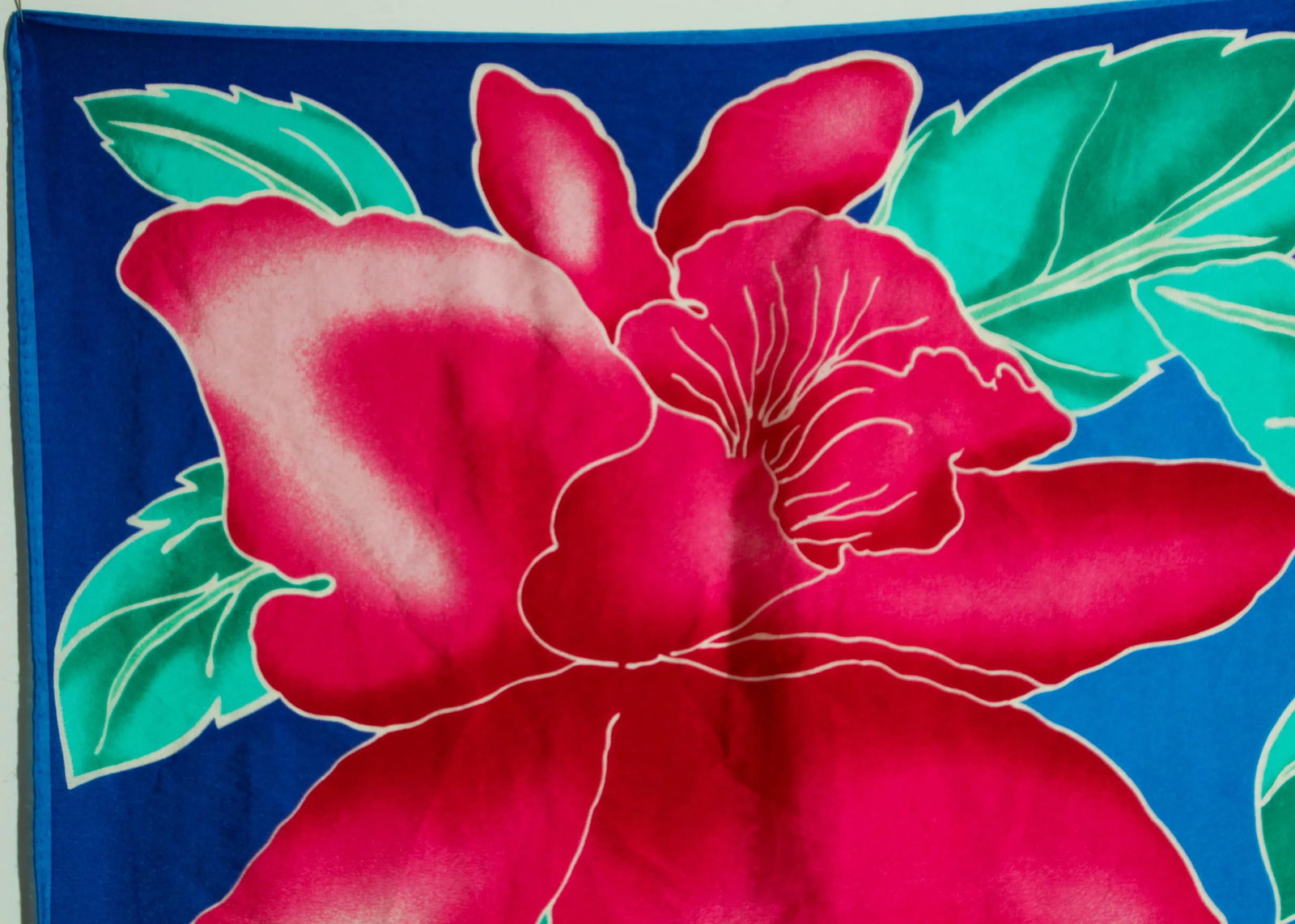 Oscar De La Renta Vivid Floral Tropical Silk Scarf - 2