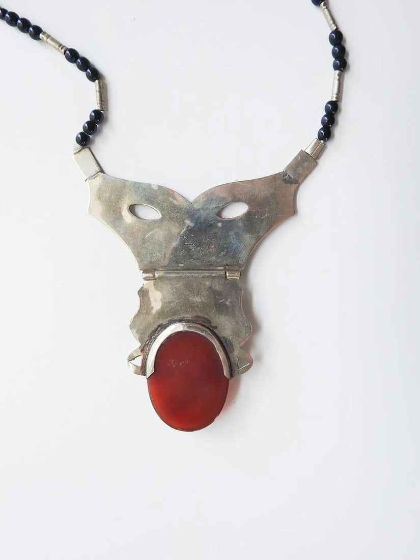 Vintage Tribal Carnelian and Silverplate Necklace - 8