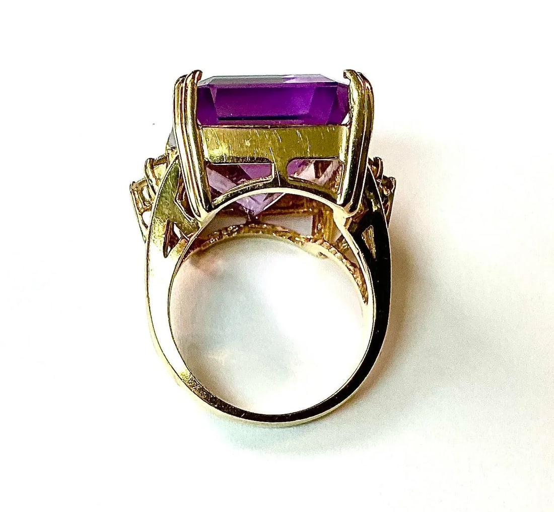 14k Yellow Gold Amethyst and Diamond Ring - 4