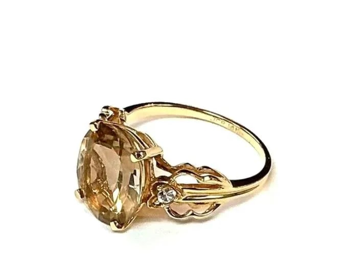 Quartz and Diamond 14k Yellow Gold Ring - 6