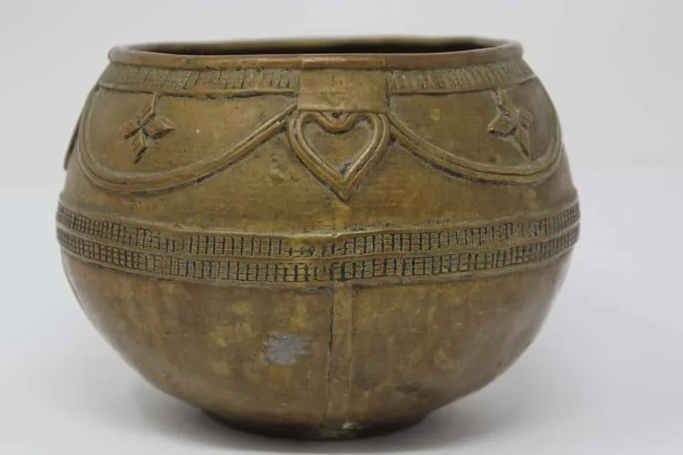 Antique Cast brass Measuring Bowl from Northern India - 11