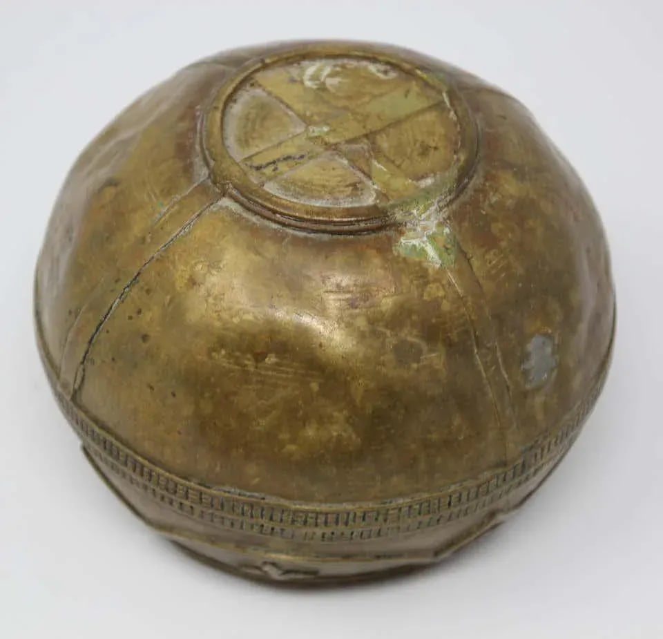 Antique Cast brass Measuring Bowl from Northern India - 2