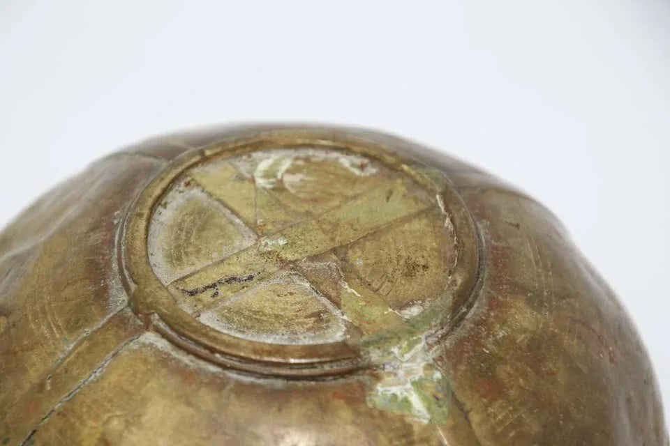 Antique Cast brass Measuring Bowl from Northern India - 3
