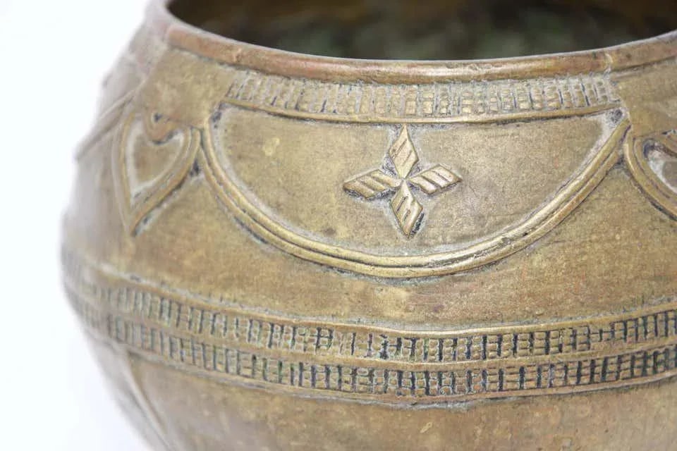 Antique Cast brass Measuring Bowl from Northern India - 6