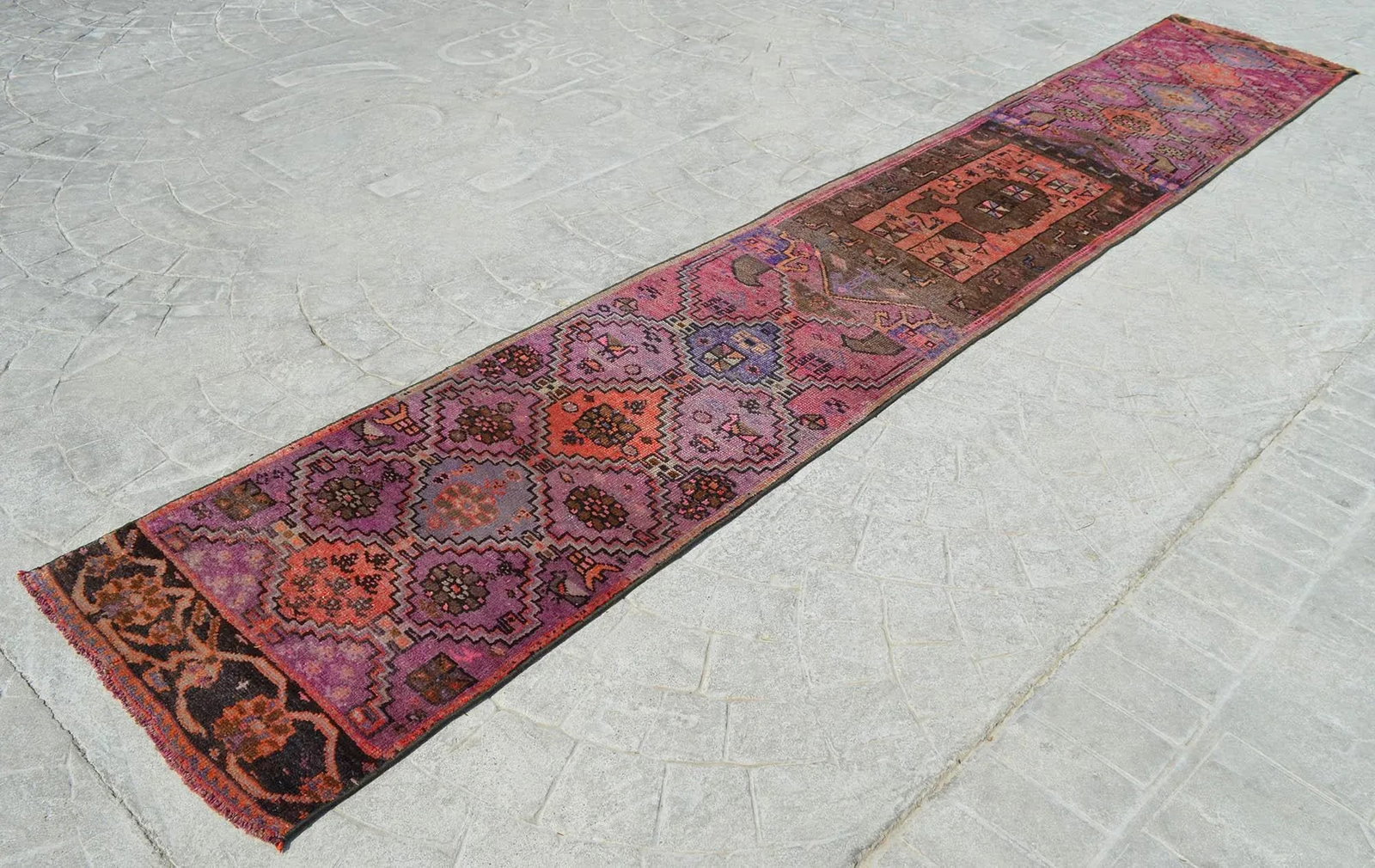 Hand-Knotted Turkish Runner Rug . Low Pile Full Tribal Design Narrow Runner Rug 2"²2"³ - 3