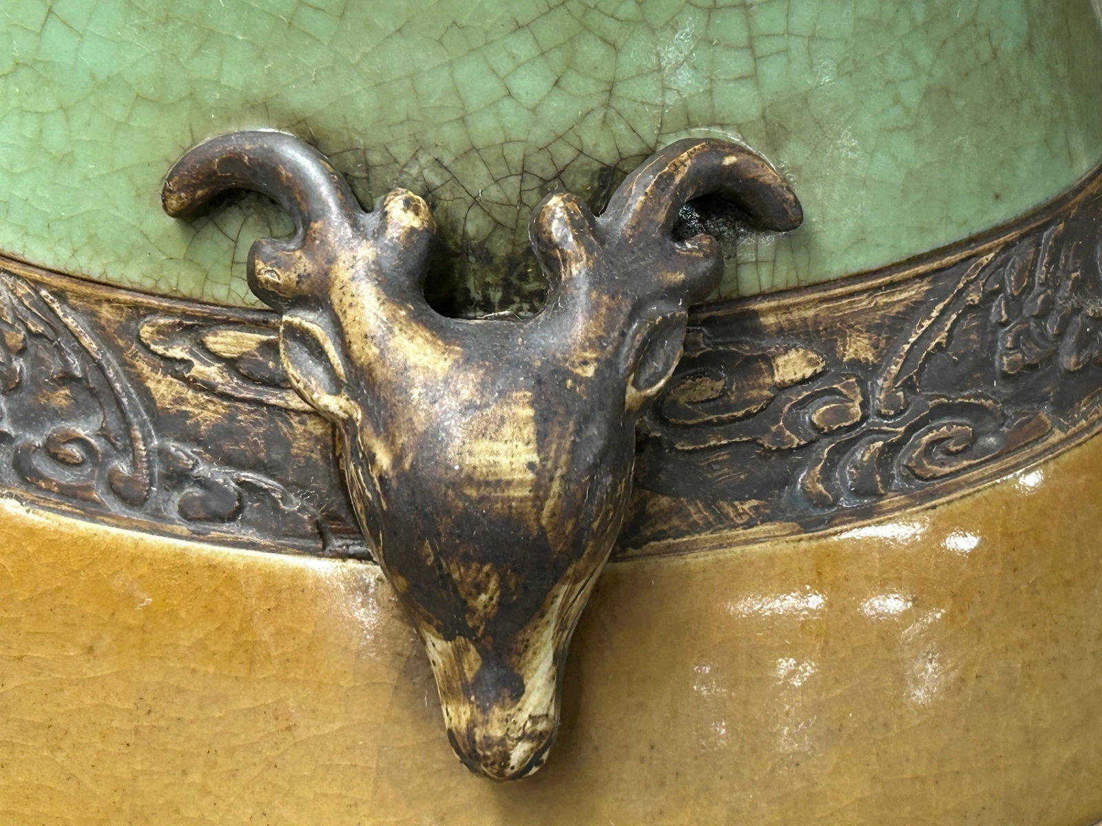 Orient Crackle Green Dragon Motif Ram Heads Artistic Pottery Ceramic Vase - 15