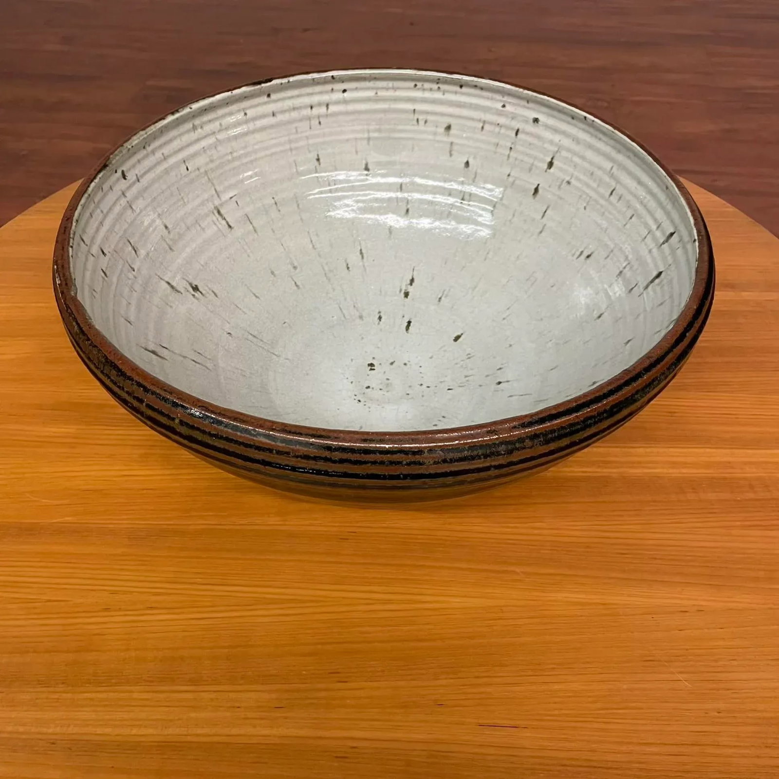 Oversized Studio Pottery Bowl With Earth-Toned Glaze - Mid Century - 5