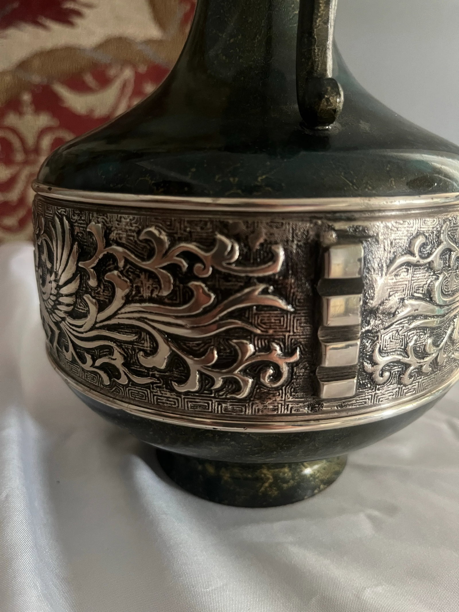 Vintage Japanese Bronze Dragon Motif Amphora Vessel - 5