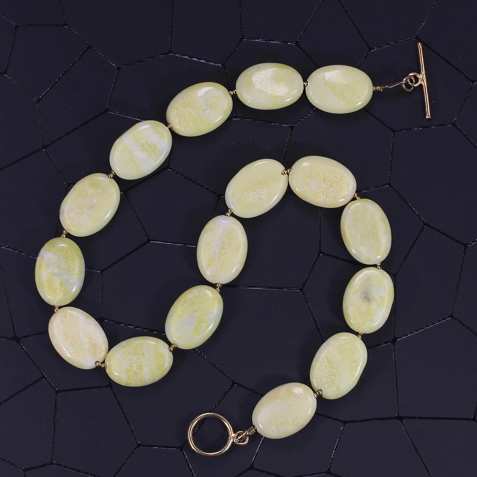 Ajd, 18 Inches, Oval Lemon-Yellow Magnesite Necklace - 5