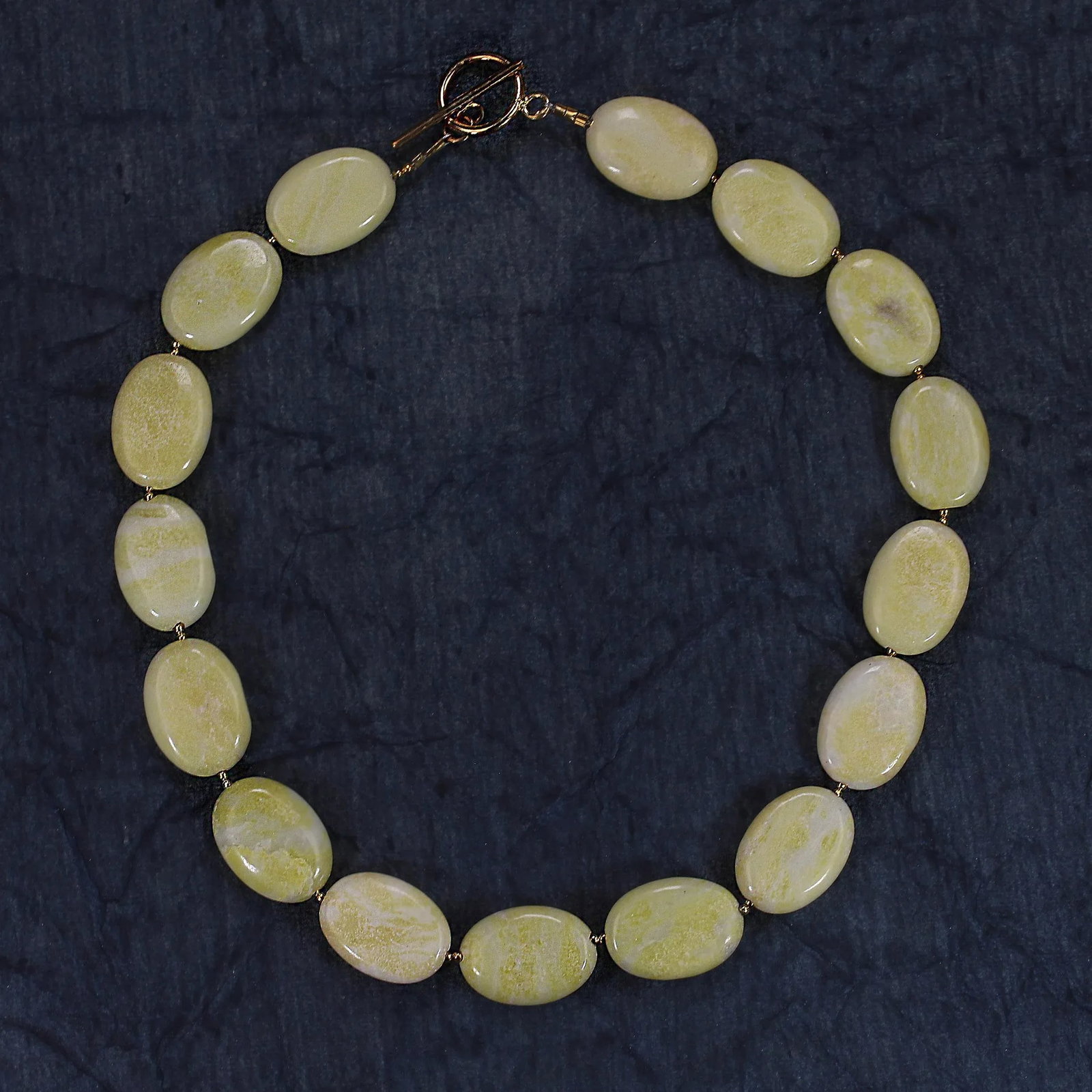 Ajd, 18 Inches, Oval Lemon-Yellow Magnesite Necklace - 6