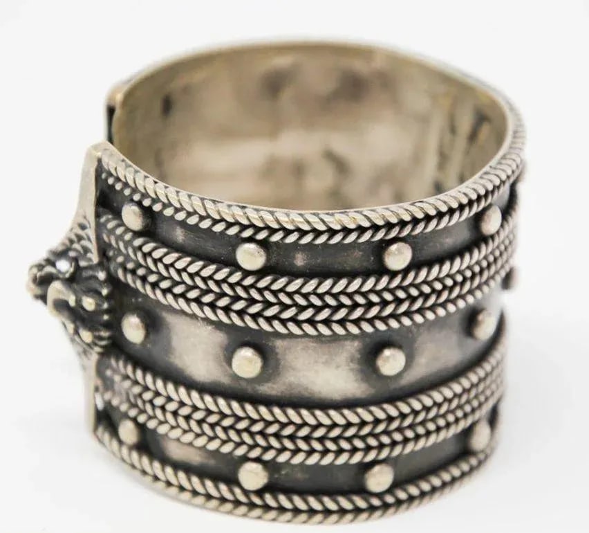 Mid 20th Century Moroccan Vintage Berber Tribal Ethnic Cuff - 14