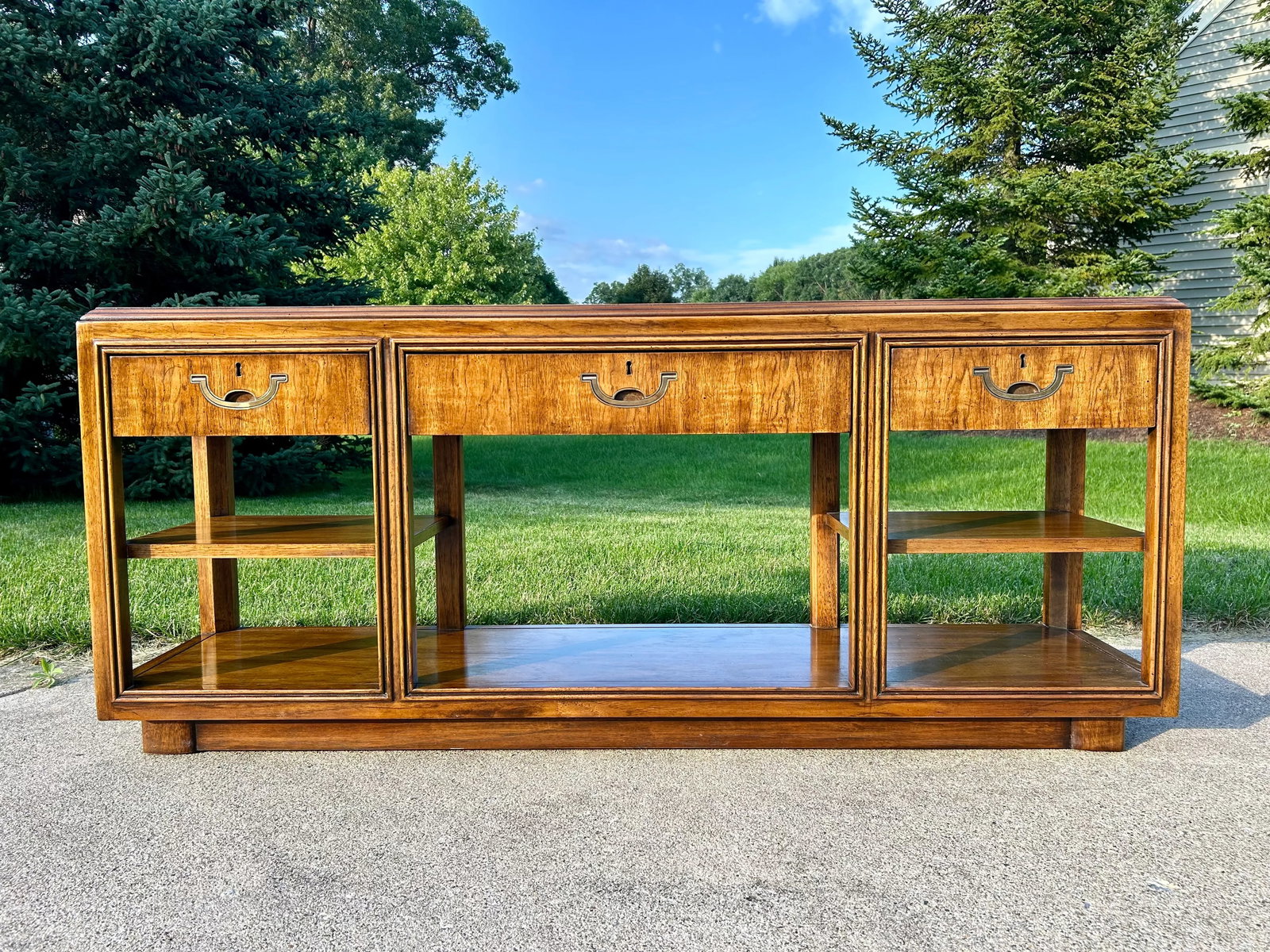 Drexel Heritage Accolade Campaign Console Table – Vintage Sideboard, Sofa Table, or Entryway - 2