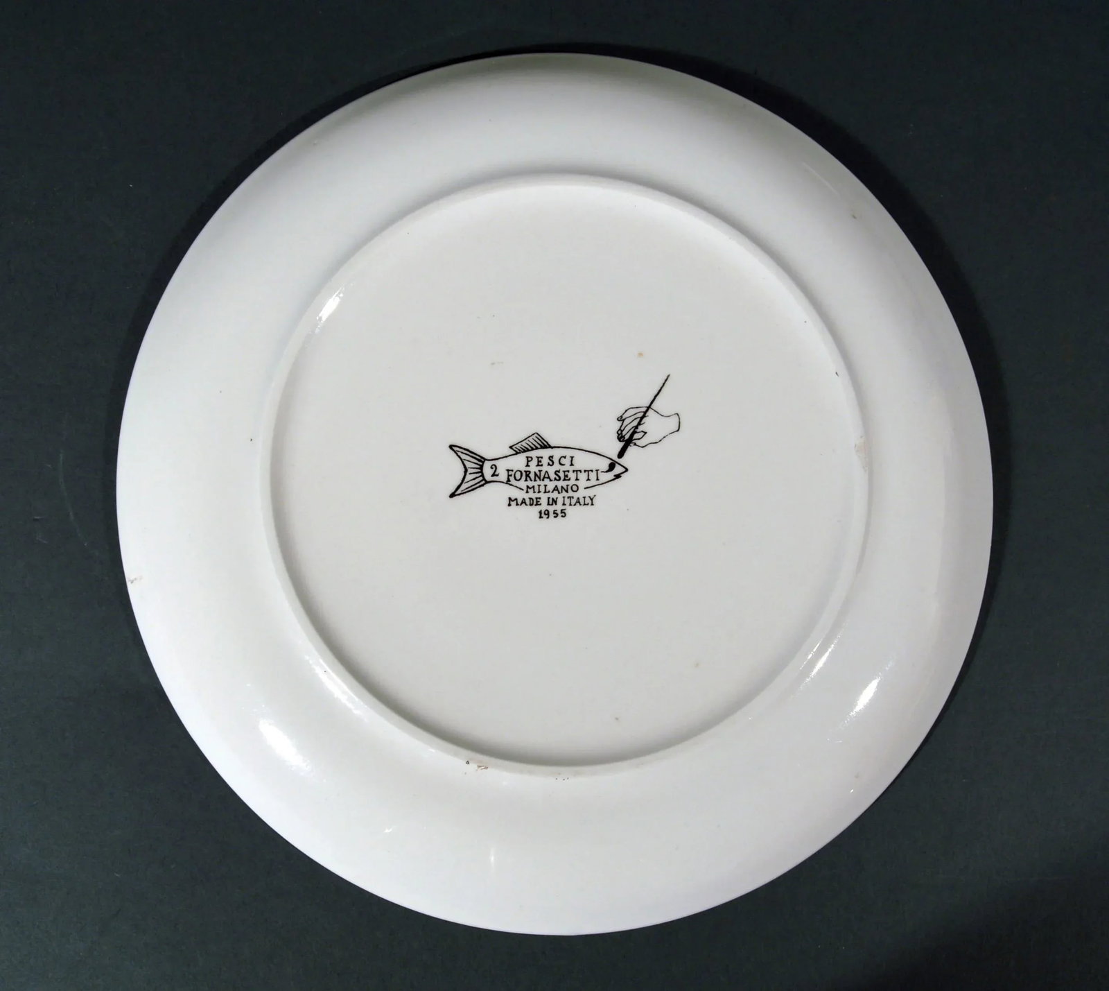 Piero Fornasetti Fish Plates, Pesci Pattern or Passage of Fish, Numbered # 2 & 3 - a Pair - 5