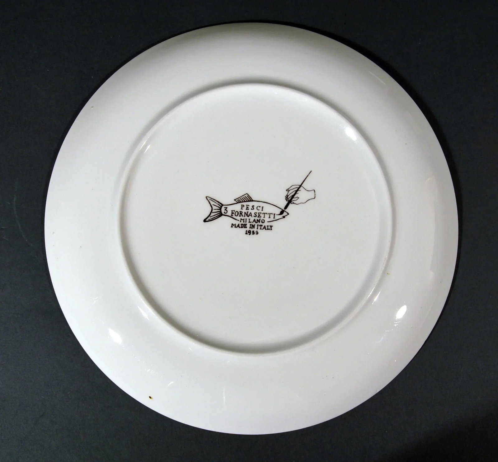 Piero Fornasetti Fish Plates, Pesci Pattern or Passage of Fish, Numbered # 2 & 3 - a Pair - 7