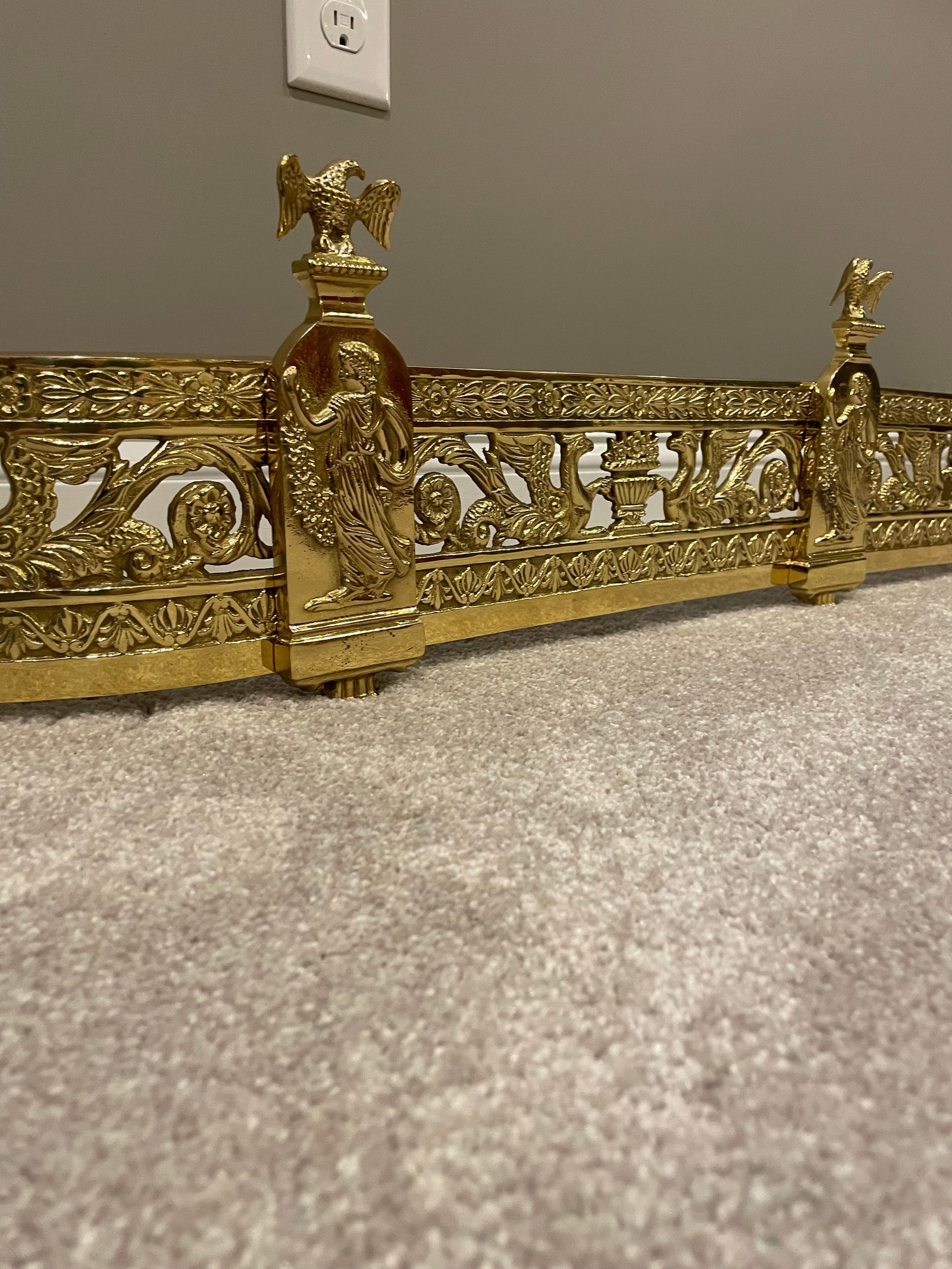 Traditional Design High Sheen Brass Fireplace Fender - 6