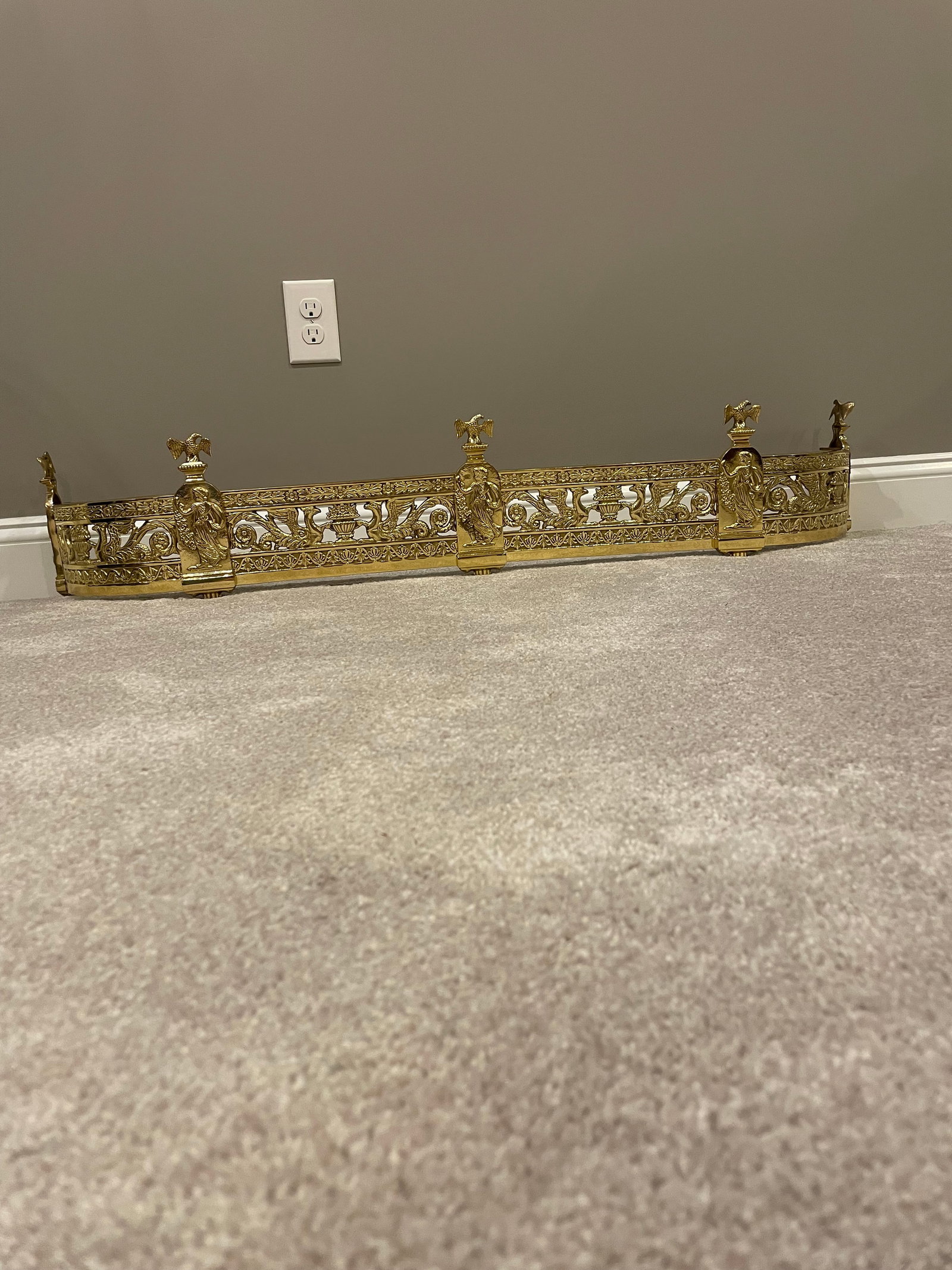 Traditional Design High Sheen Brass Fireplace Fender - 7