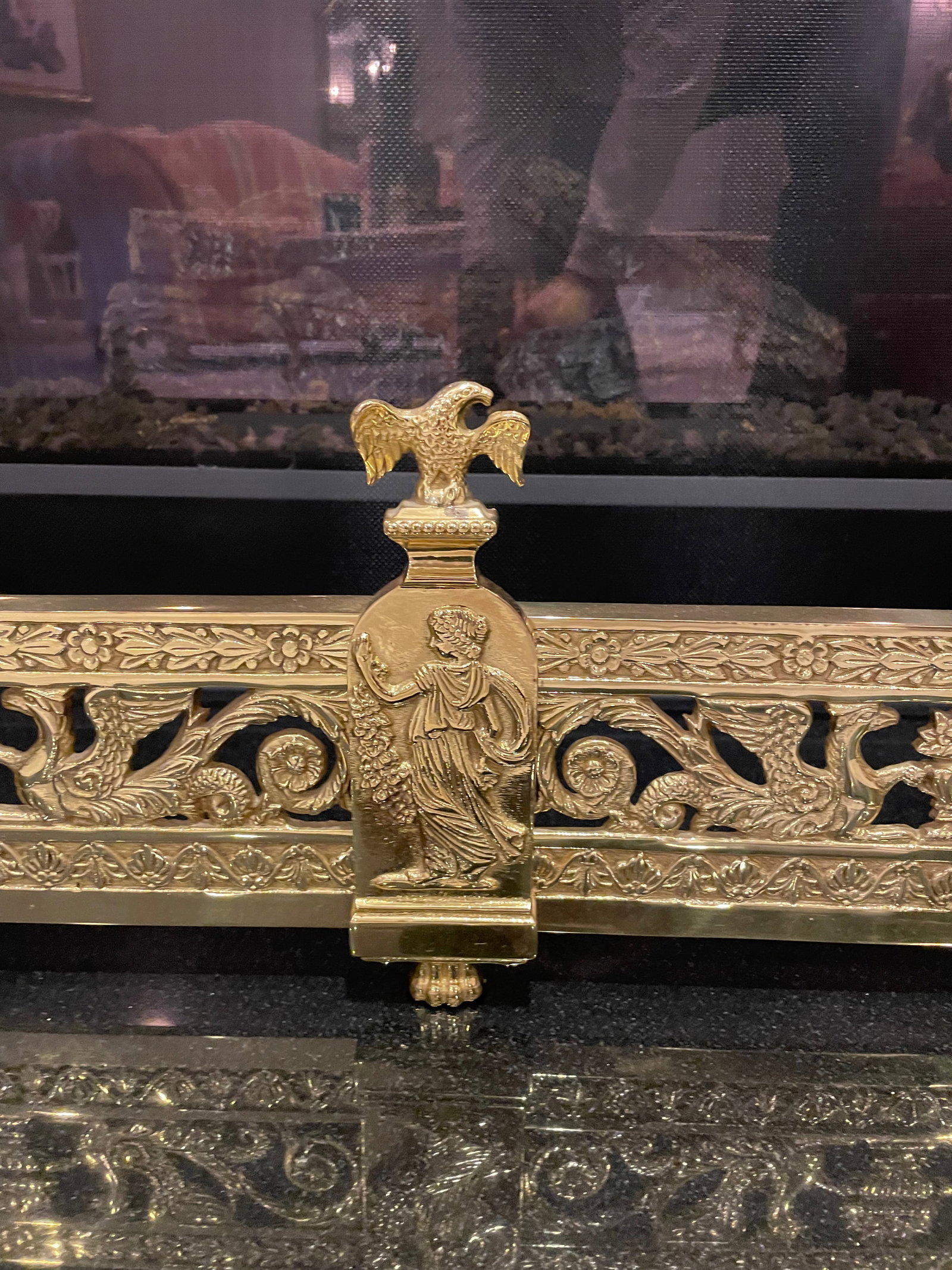 Traditional Design High Sheen Brass Fireplace Fender - 9