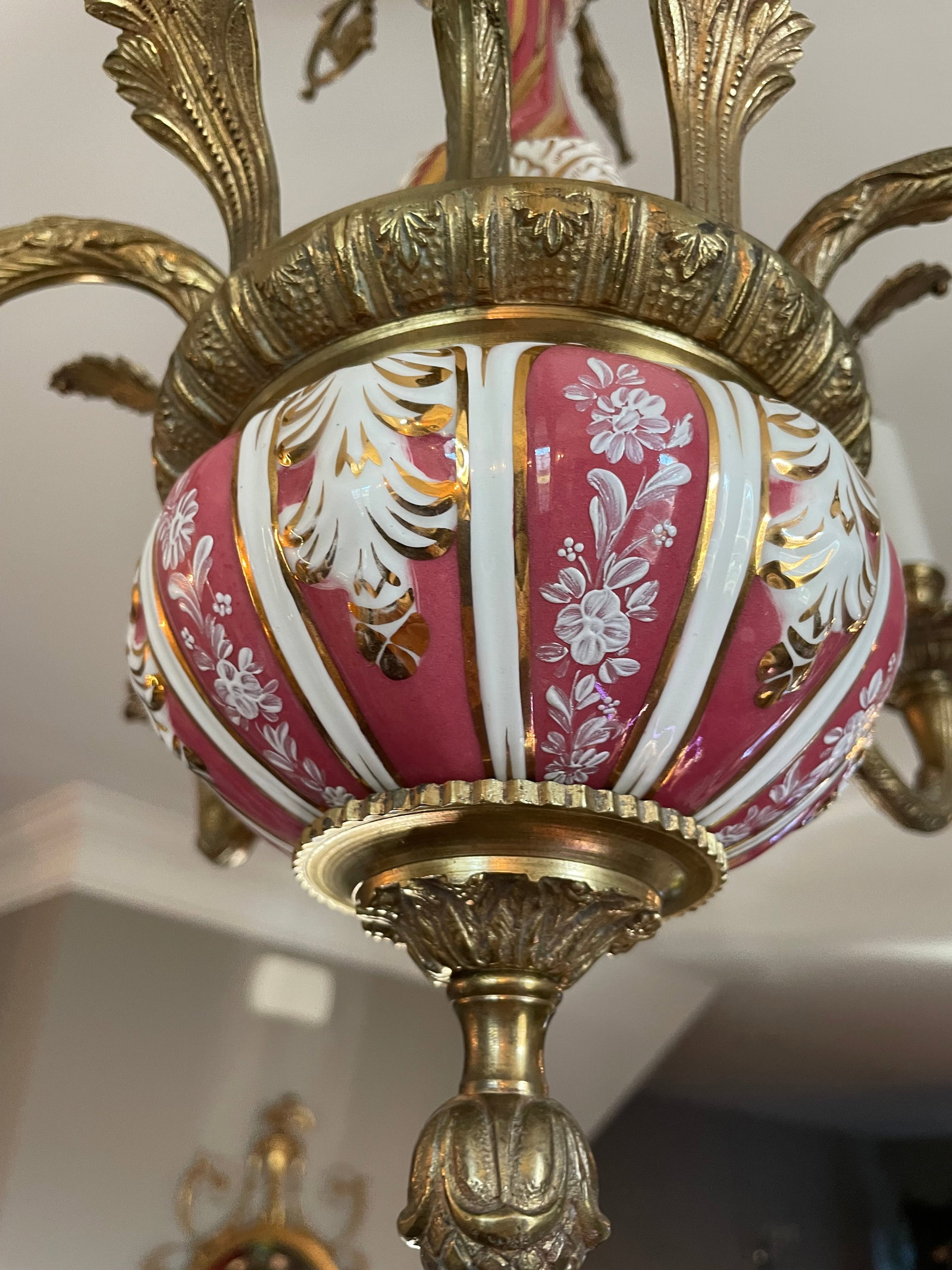 5 Light Brass and Ceramic Chandlier - 6