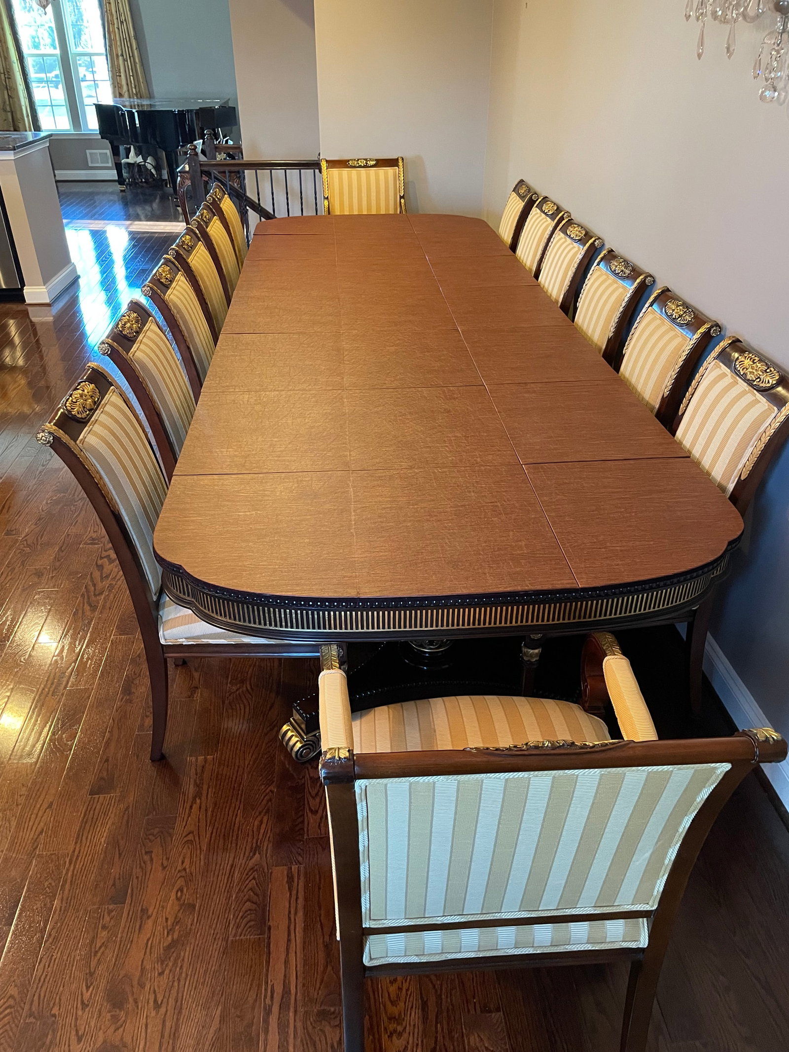 1990s Ej Victor Regency Mahogany Chippendale Dining Room Table and Set of 14 Chairs With by Gold Lea - 7