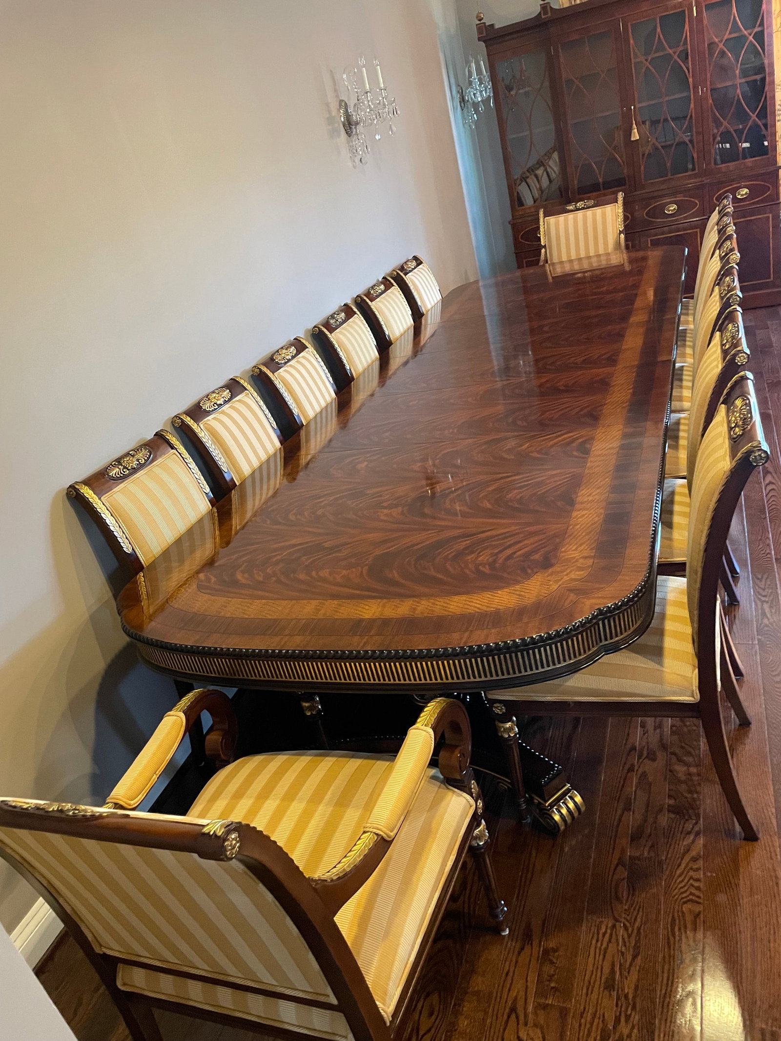 1990s Ej Victor Regency Mahogany Chippendale Dining Room Table and Set of 14 Chairs With by Gold Lea - 8