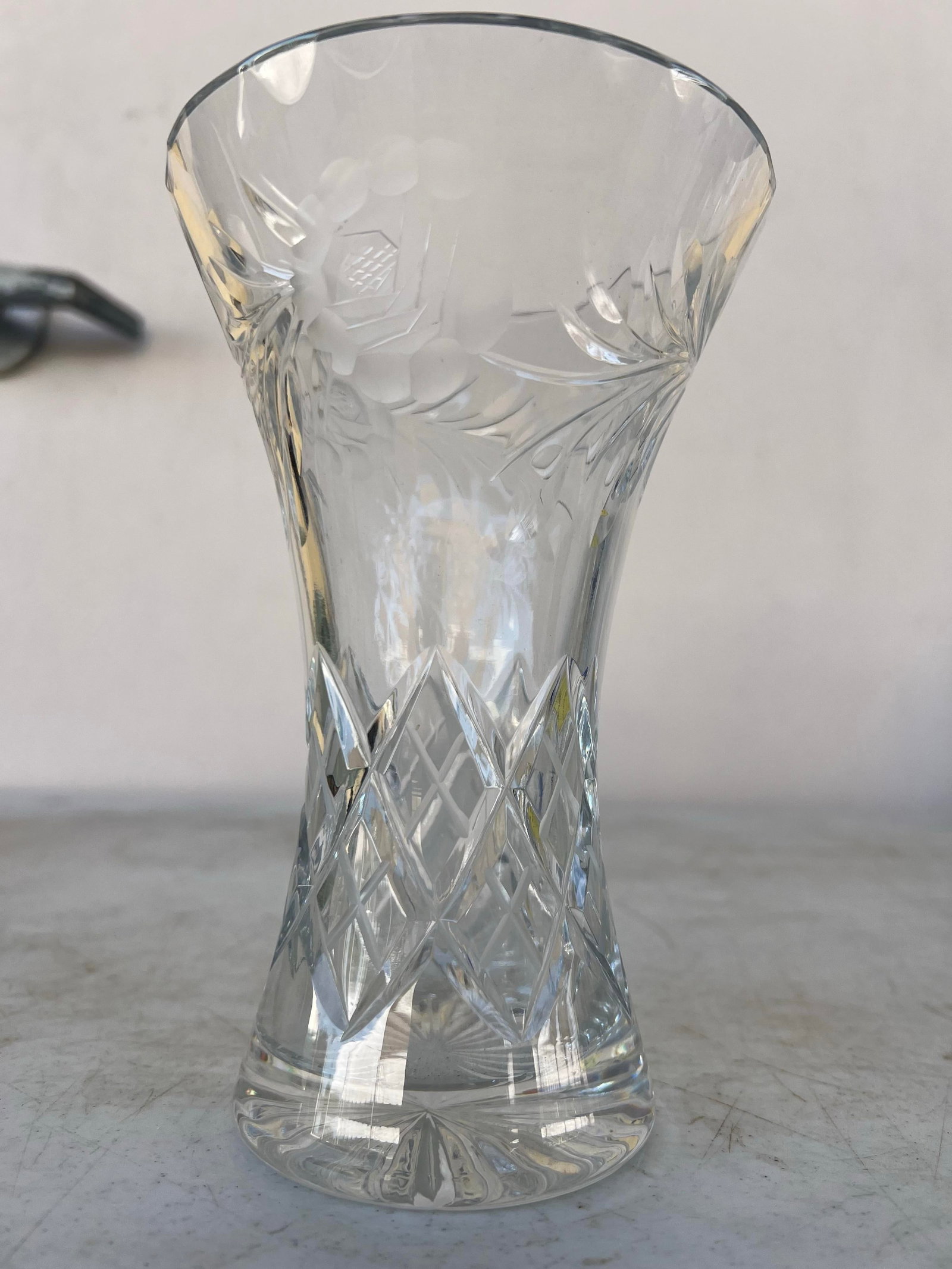 Vintage Crystal Cut Glass Vase With Etched Roses Brierley Signed - 7