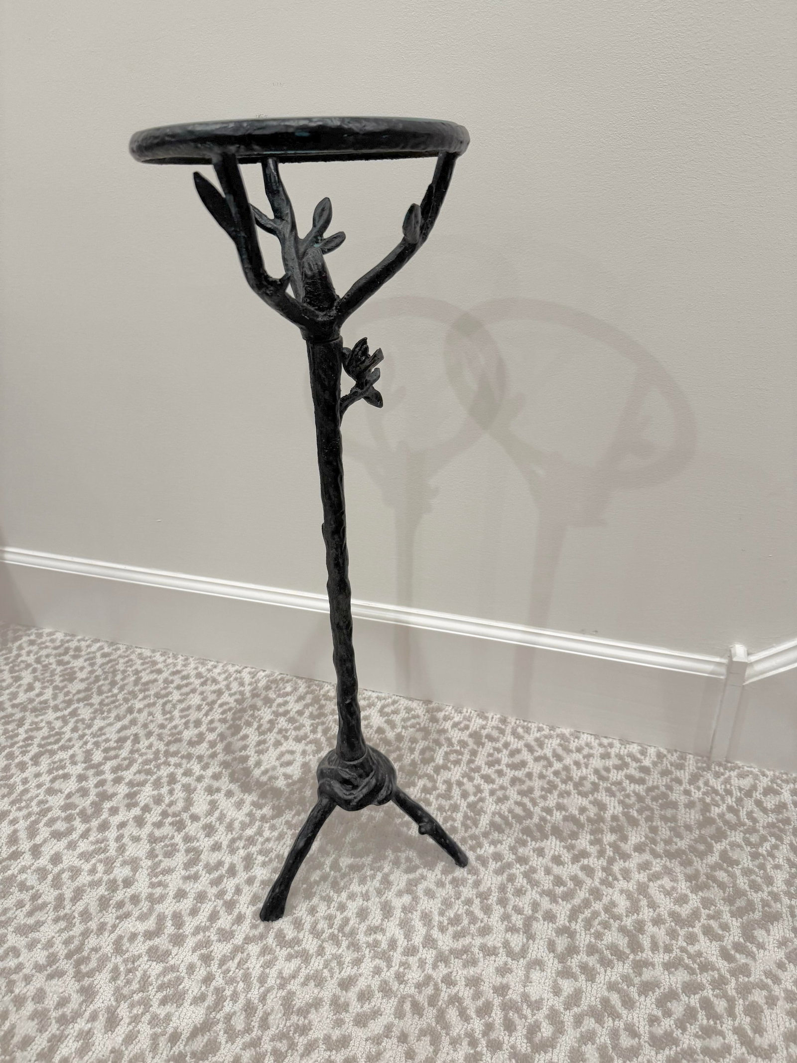 Organic Modern Sculptural Cast Iron Faux Bois Pedestal Side Table With Glass Top, Giacometti Sty - 2