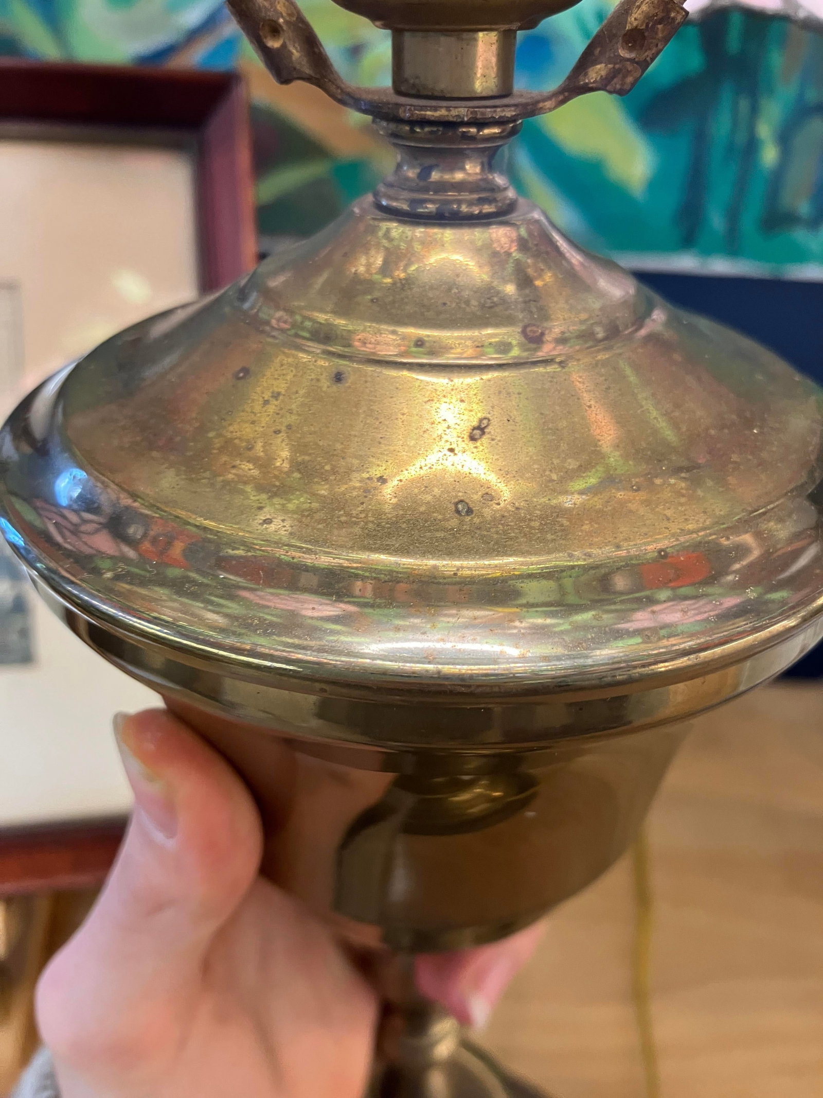 Late 20th Century Tiffany-Style Stained Glass Lamp - 11