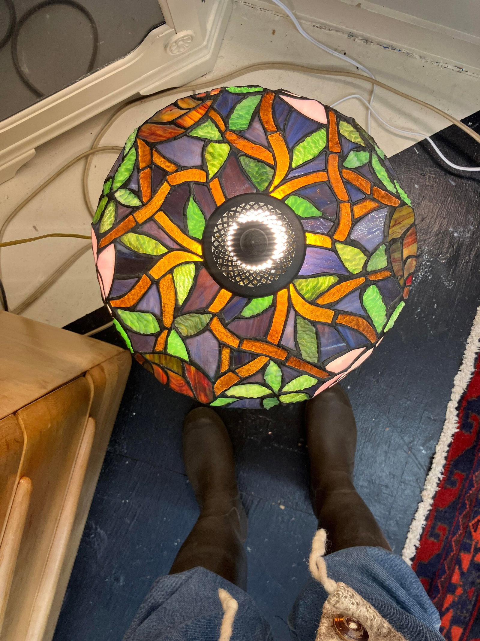 Late 20th Century Tiffany-Style Stained Glass Lamp - 2