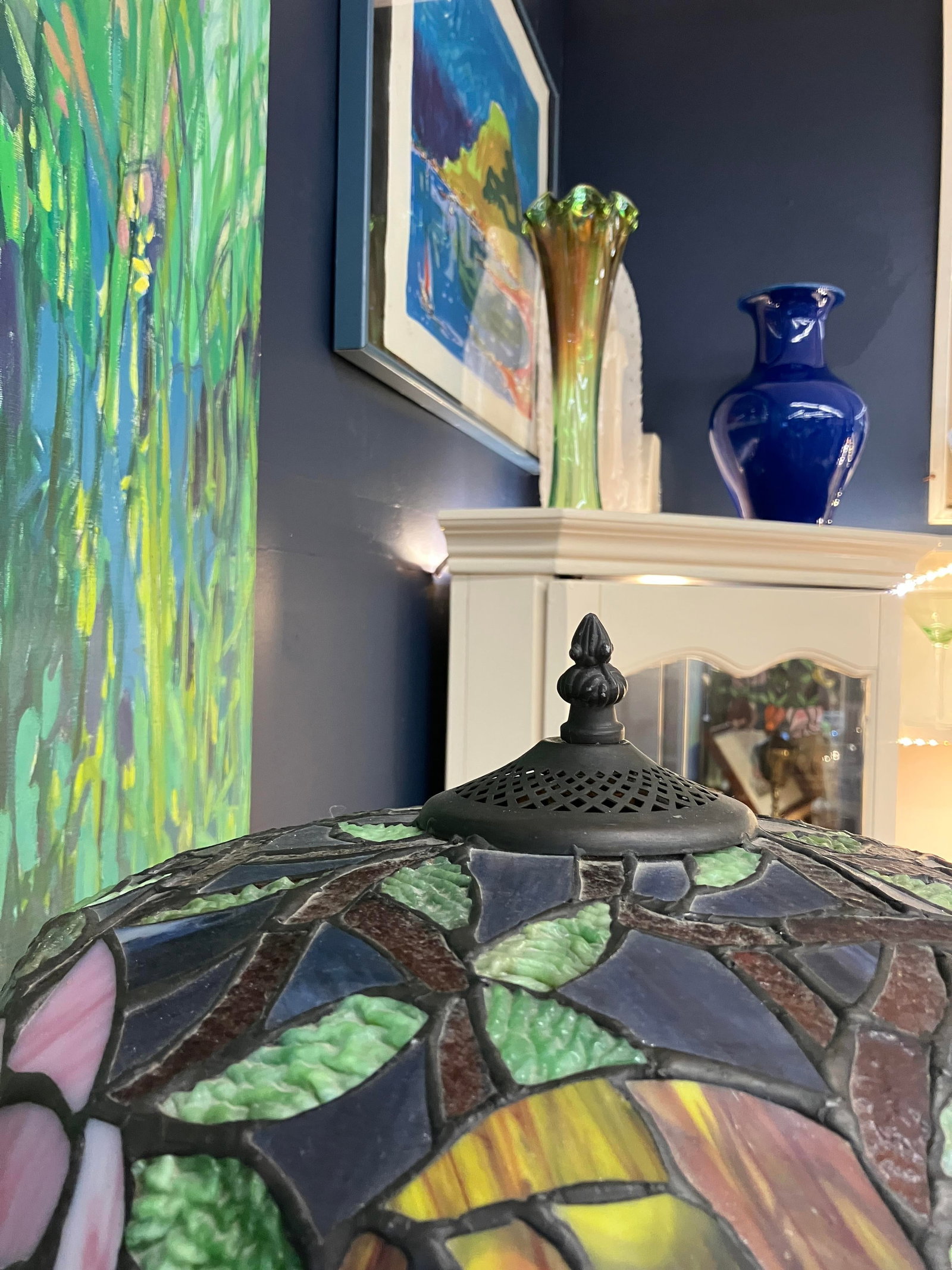Late 20th Century Tiffany-Style Stained Glass Lamp - 5