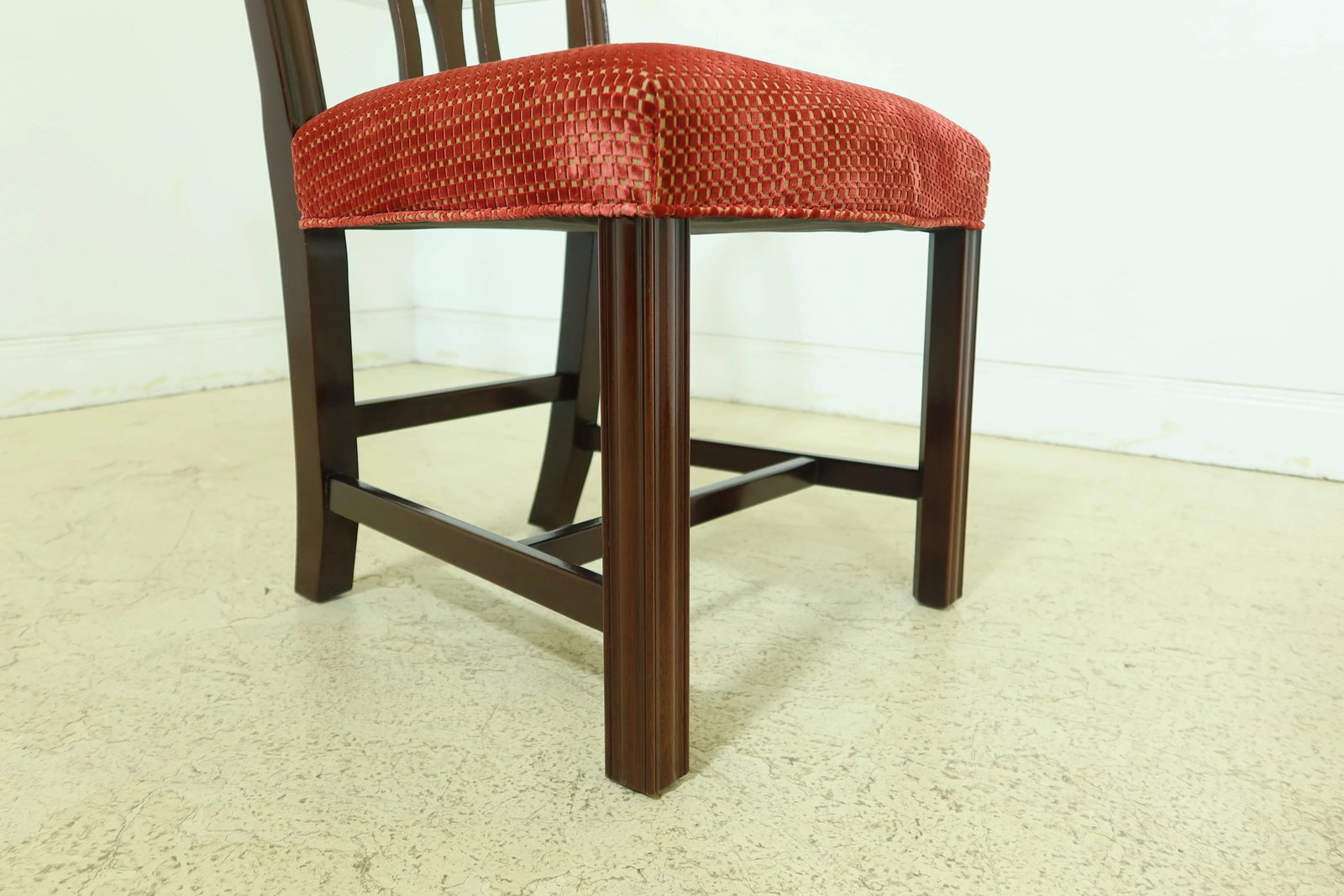Set of 8 Kindel Chippendale Mahogany Dining Room Chairs - 9