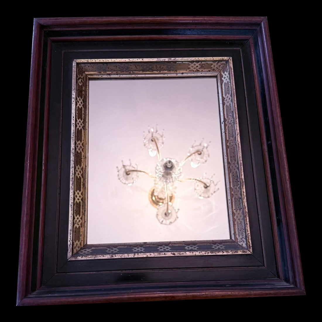 Early 20th"‘Century American Walnut Mirror With Gold"‘Gilt Frame - 2