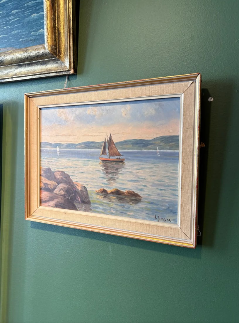 Vintage Seascape Oil Painting on Board in Original Frame - 4