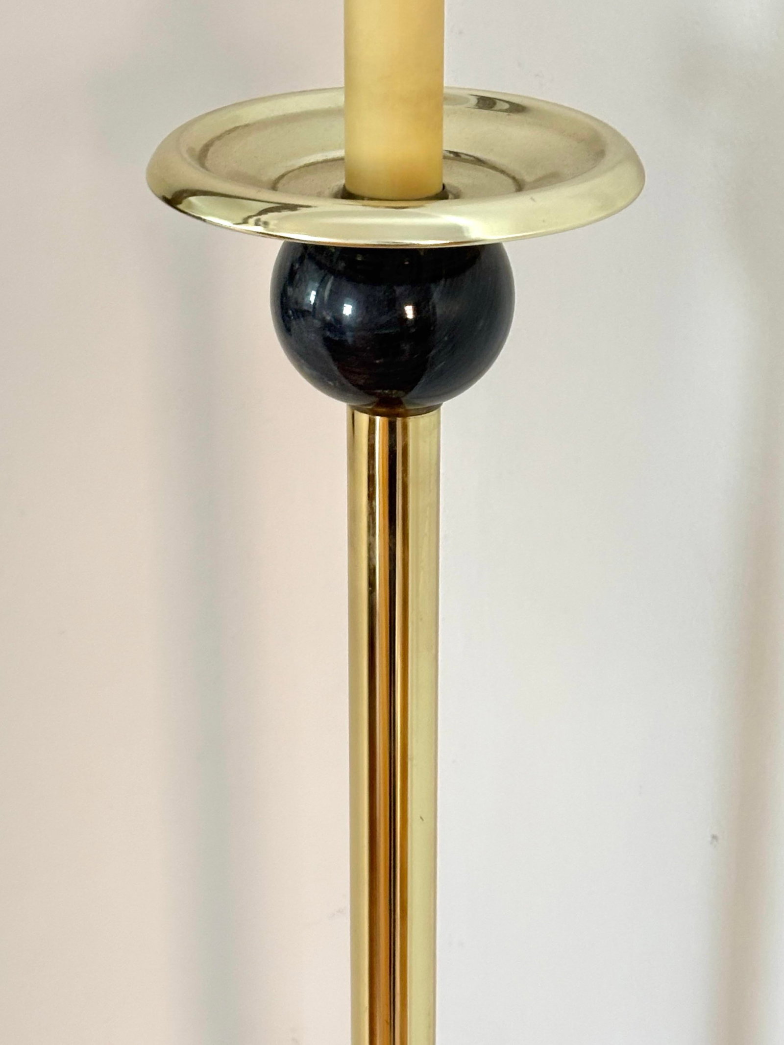 1970s Brass Floor Lamp With Marble Orbs and Black Shade - 7